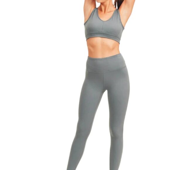 Mono B Newport Triangle Cut Out Back Performance Sports Bra Sage Green Small - Picture 8 of 8